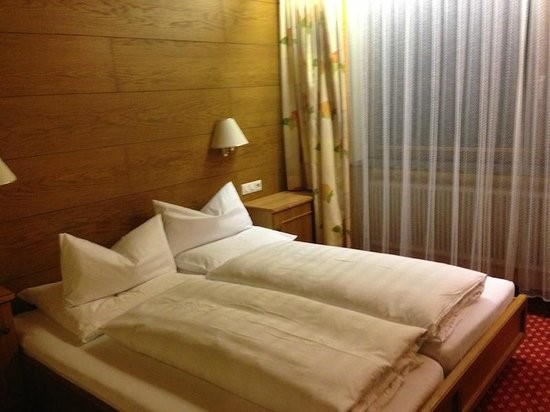 חדר שינה במלון Pensions
